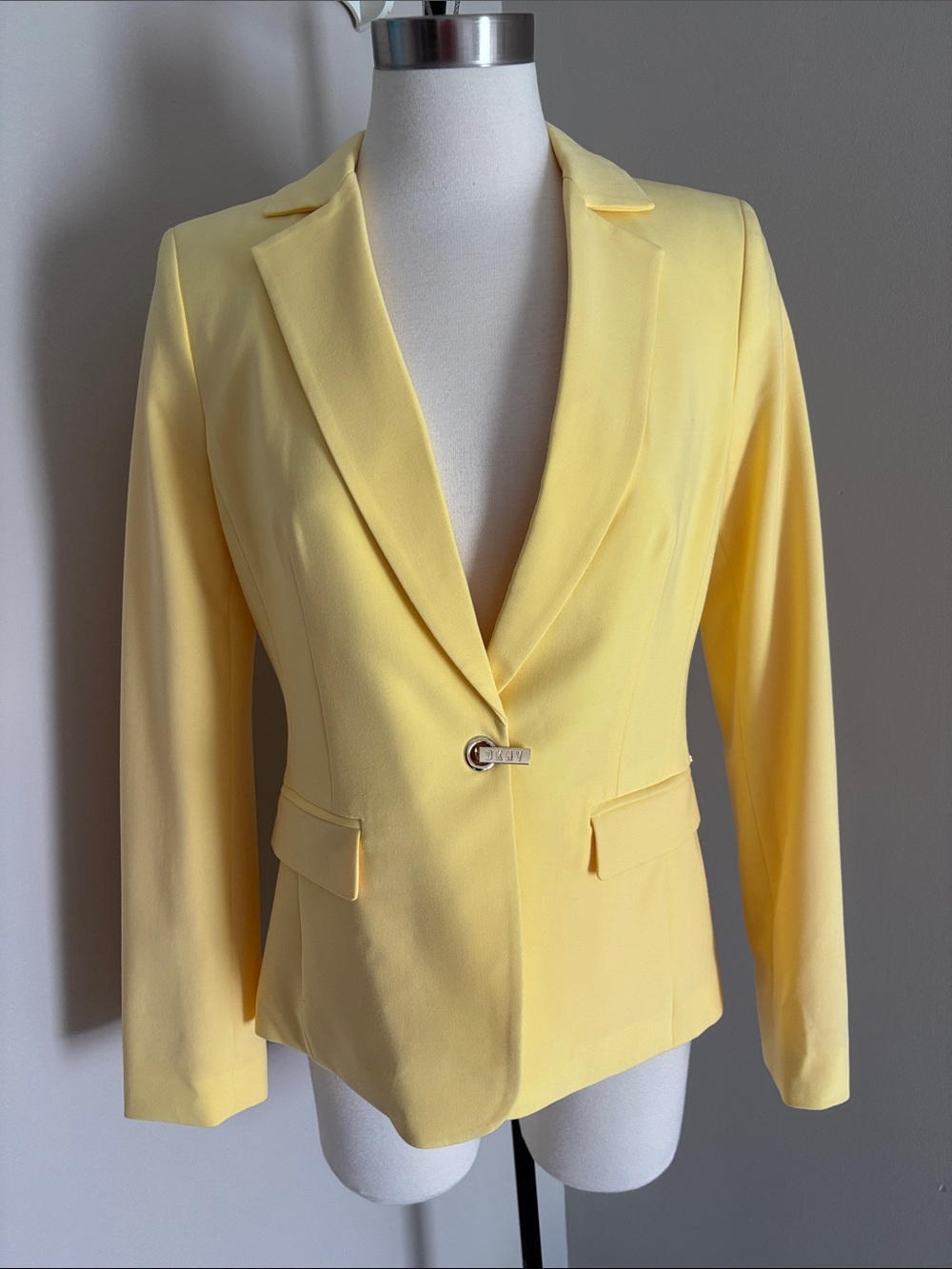 NEW W/O Tags DKNY Yellow Single-Button Women's Blazer